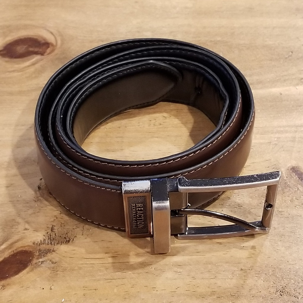 Kenneth Cole Reaction Belt Black Brown Reversible Size 34 - 36 Silver Buckle
